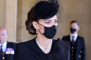 Inilah Nilai Sentimentil Perhiasan Kate Middleton di Acara Pemakaman Pangeran Philip