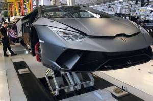 Lamborghini Akan Luncurkan Supercar Listrik Pertamanya Tahun 2025