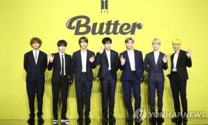 BTS Bicara tentang Butter, Grammy, ARMY, Prediksi Suga, dan Rambut Keriting V