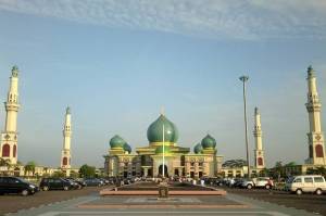 Berbagai Masjid Unik di Tanah Air yang Pas buat Wisata Religi
