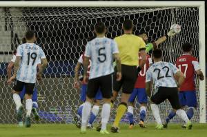 Argentina Ditahan Cile, Lionel Messi: Mimpi Buruk di Akhir