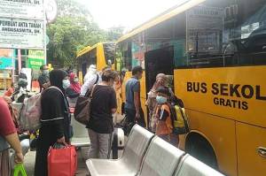 Kasus Corona di Jakarta Melonjak, 42 Bus Sekolah Dikerahkan Angkut Pasien Covid