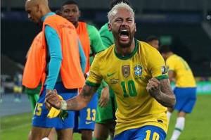 Cedera Hancurkan Mimpi Neymar di Final Copa America