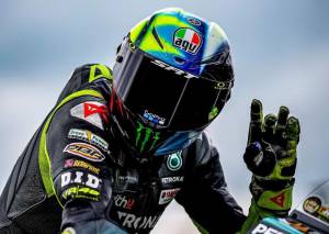 Terus Terpuruk di MotoGP 2021, Valentino Rossi Diminta Pensiun