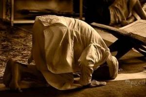 Takut Kiamat: Ini Doa Abu Hanifah yang Selalu Diulang-ulang Saat Sholat Malam