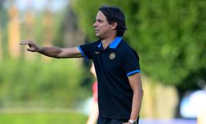 Bantu Inter Milan Libas Crotone, Simone Inzaghi Sanjung Hakan Calhanoglu