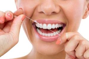 Cara Menghilangkan Karang Gigi Selain Scaling, Ini 5 Tipsnya!