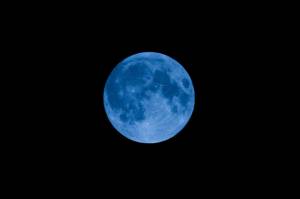 Fenomena Blue Moon, Apakah Bulan Benar-benar Berubah Jadi Biru?