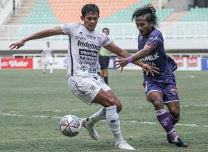 Hasil Liga 1 Persita vs Bali United: Juara Bertahan Berjaya