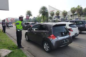 Ganjil Genap di Sentul Bogor, Masih Banyak Kendaraan yang Diputar Balik