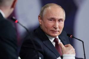 Pernyataan Putin Bikin Harga Minyak Mereda Sejenak