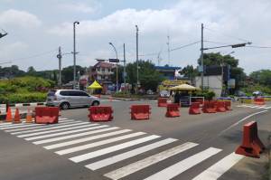 Puncak Satu Arah ke Jakarta, Kendaraan Tertahan di GT Ciawi dan Simpang Gadog