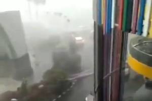 Horor Hujan Angin juga Landa Cibinong, Warga: Astagfirullahaladzim, Seram Banget