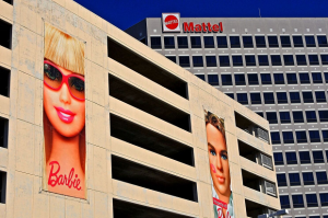 Oh... Penjualan Barbie Masih Seksi, Mattel Raup Rp25,5 Triliun
