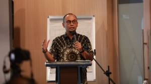 Jokowi Angkat Ivan Yustiavandana Jadi Kepala PPATK Baru