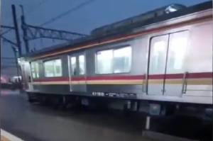 2 Jalur KA di Stasiun Bogor Tergenang Air, Perjalanan Commuter Line Tetap Normal