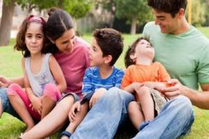 Orang Tua Harus Paham, Ini 5 Kiat untuk Mendorong Rasa Ingin Tahu Anak