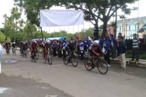 Atlet Balap Sepeda Berebut Tiket Porprov Sulsel di Pangkep
