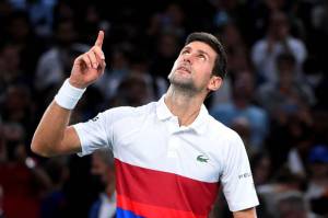 Peduli Nasib Peng Shuai, Djokovic Dukung WTA Stop Turnamen Tenis di China