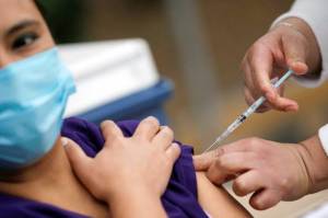 Vaksin Booster Covid-19 Mulai Januari 2022, Kelompok Ini Jadi Prioritas