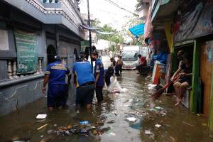 900 KK Terdampak Banjir Rob Limpasan Pelabuhan Sunda Kelapa