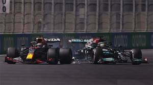 Verstappen Ngerem Mendadak di GP Arab Saudi, Hamilton Artikan Genderang Perang