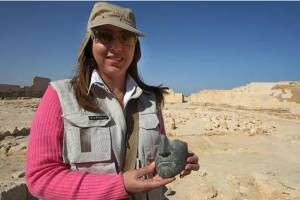 Miliki Petunjuk Baru, Arkeolog Klaim Selangkah Lagi Temukan Makam Cleopatra