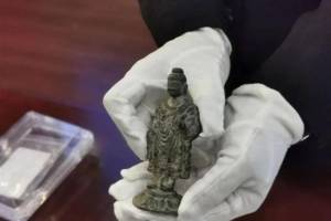 2 Patung Buddha Tertua Ditemukan di China, Terbuat dari Emas dan Tembaga