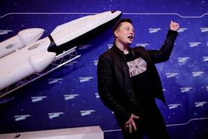 Miliarder Elon Musk Dikecam Netizen China: Satelit Starlink Disebut Tumpukan Sampah Luar Angkasa