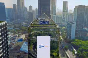 Cetak Kinerja Memuaskan, BRI Danareksa Sekuritas Raih Best Investment Bank in Indonesia