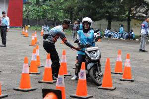 Dukung Aktivitas Account Officer, Jasa Raharja Bersama PNM Gelar Pelatihan Safety Riding
