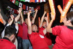 Manjakan Nasabah, Bank Gelar Nobar Piala Dunia Sembari Kenalkan Budaya Korea