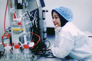 Sabet Penghargaan IHYA 2022, Pusat Stem Cell Unair Makin Termotivasi Berinovasi
