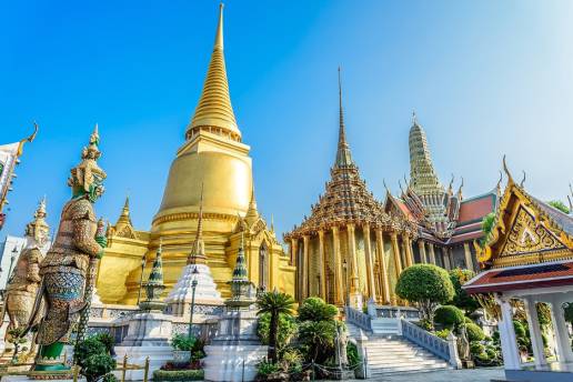 12 Tempat Wisata di Thailand, Nomor 5 Surganya Pecinta Belanja