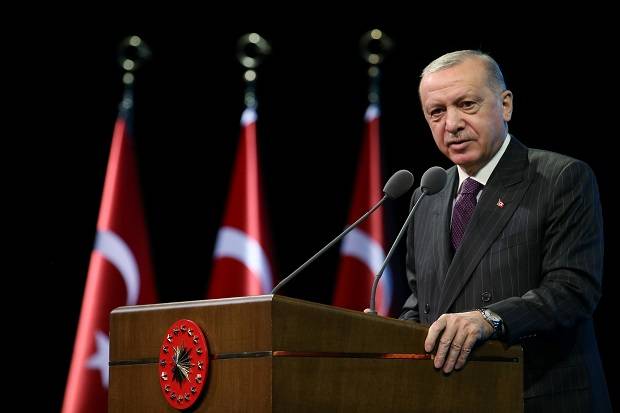 Erdogan Sukses Memosisikan Diri Sebagai Pemimpin Negara Arab