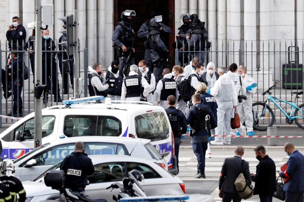 View Emmanuel Macron Islamisme Serangan Images