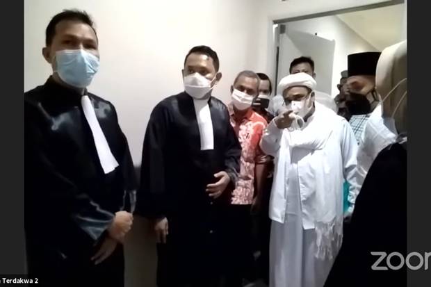 Hukuman Habib Rizieq Dipangkas 2 Tahun, Kuasa Hukum Persiapkan PK