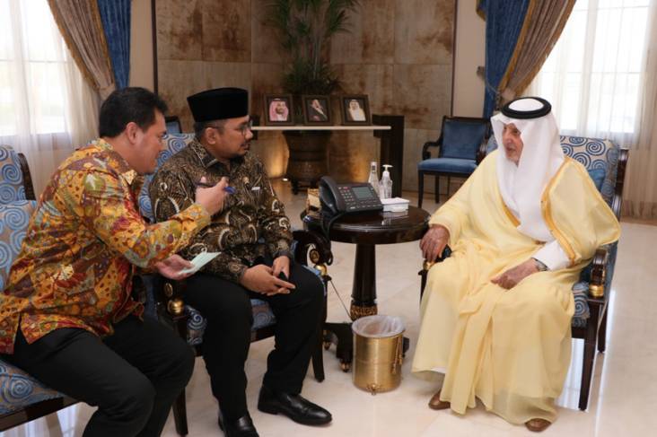 Menag Bertemu Gubernur Makkah Bahas Persiapan Jamaah Umrah Indonesia