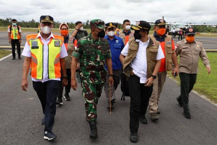 Evakuasi Korban Erupsi Gunung Semeru Terkendala Jembatan Putus, BNPB Koordinasi dengan TNI-Polri
