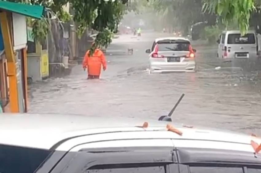 Hari Pertama Tahun 2023 Sejumlah Titik Di Jakarta Utara Banjir Ggb.JPG