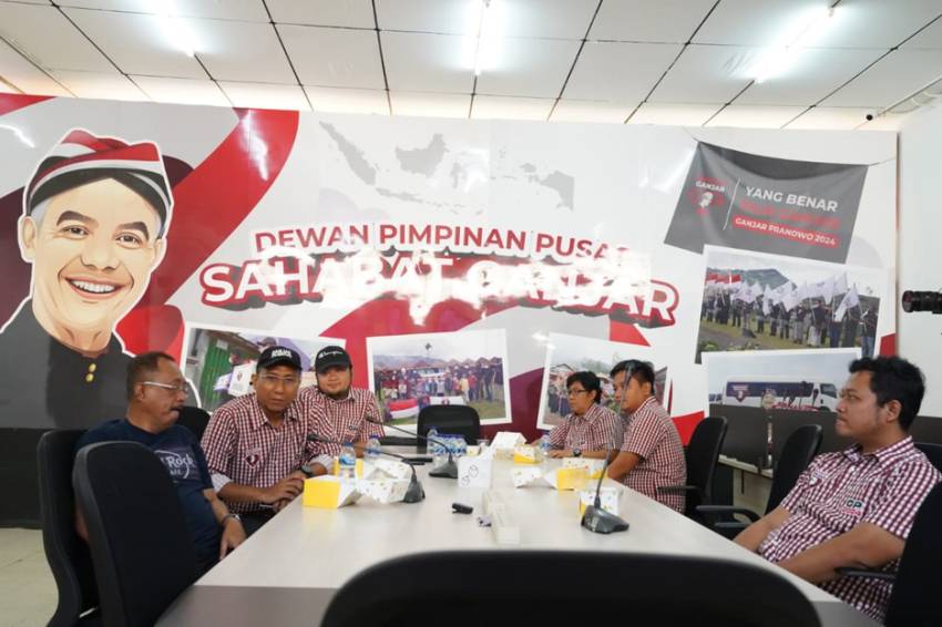 Sahabat Ganjar Dapat Suntikan Semangat dari Wakil Wali Kota Surabaya
