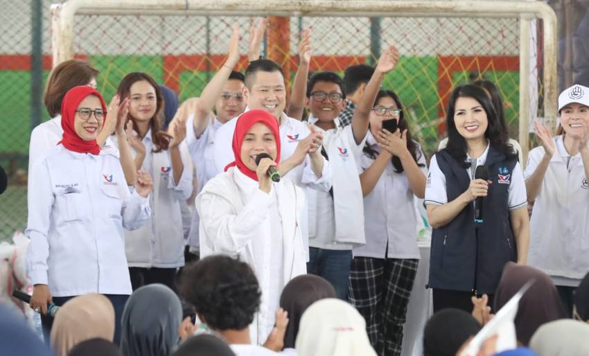Hadiri Bazar Murah dan Cek Kesehatan Gratis Partai Perindo, Siti Atikoh Bilang Begini