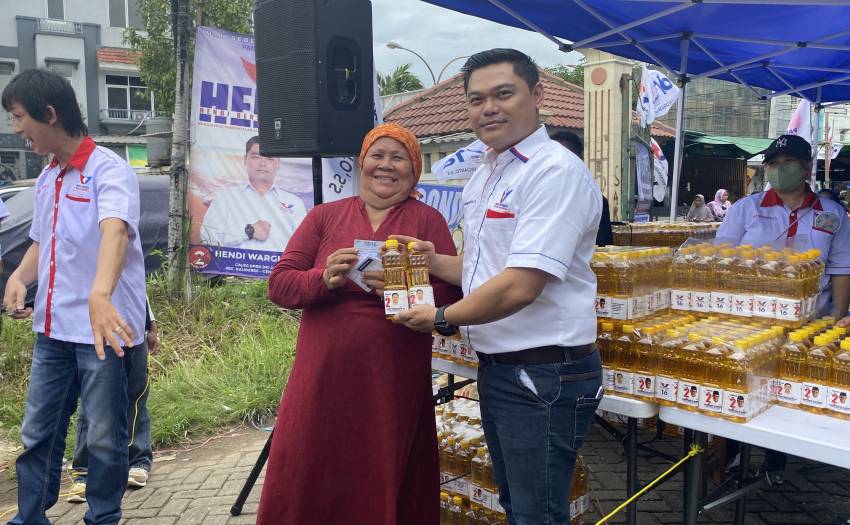 Apresiasi Program Bazar Minyak Goreng, Warga Kalideres Doakan Partai Perindo Menang Pemilu