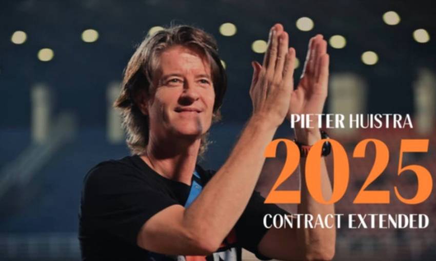 Moncer Bareng Borneo FC, Kontrak Pieter Huistra Diperpanjang hingga 2025