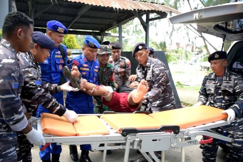 TNI AL Beri Pelatihan Penanggulangan Bencana ke Masyarakat Kendari dan Banten