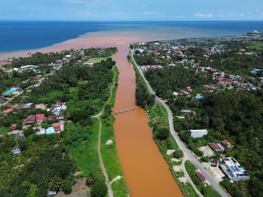 Laut di Kolaka Utara Kembali Berwarna Merah, PT Riota Jaya Lestari Diduga Terlibat