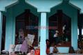 Korban Banjir Bandang Luwu Utara Mengungsi di Masjid Kantor Bupati