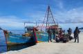 KRI Yos Sudarso-353 Tangkap Kapal Ikan Asing Vietnam