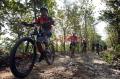 Ratusan Bikers Ramaikan MTB For Fun di Perbukitan Desa Sumur Kendal