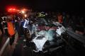 1 Mobil Hangus Terbakar dalam Kecelakaan Beruntun di Tol Kartasura-Boyolali